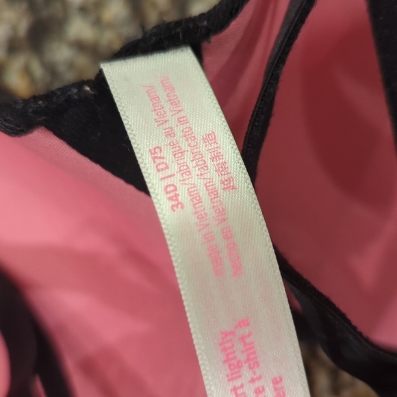 Victoria's Secret Pink Wear Everywhere T-shirt Lightly Lined Bra 34d Black Print - Picture 9 of 10